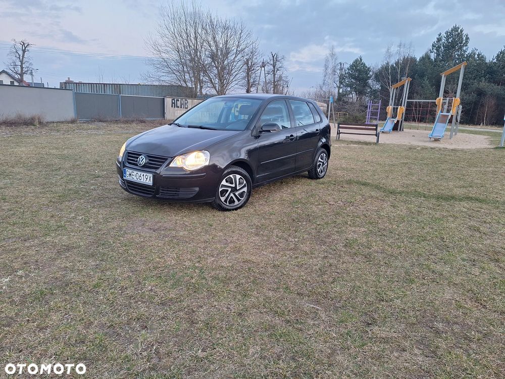 Volkswagen Polo 1.4 Comfortline - 1