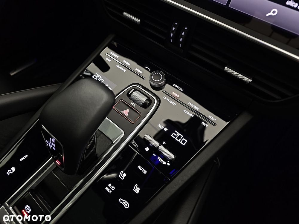 Porsche Cayenne S - 29