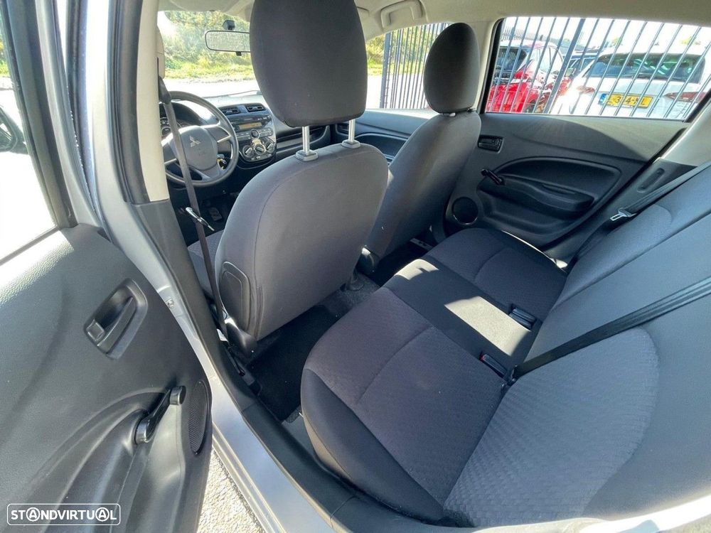 Mitsubishi Space Star 1.0 - 8