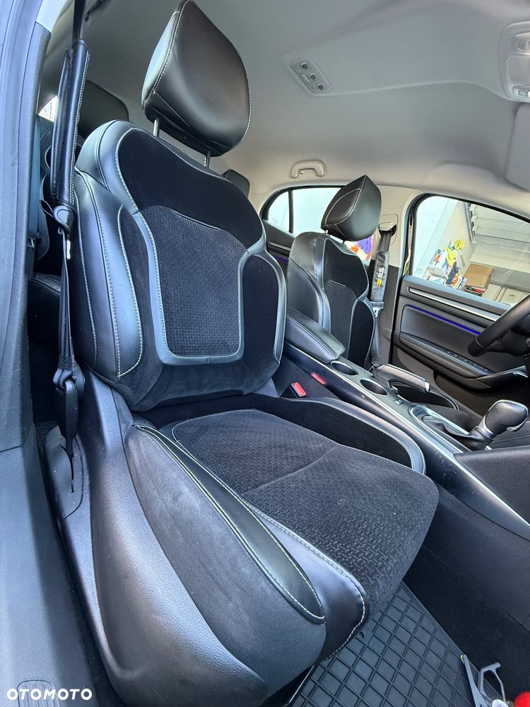 Renault Megane 1.5 dCi Intens EDC - 23