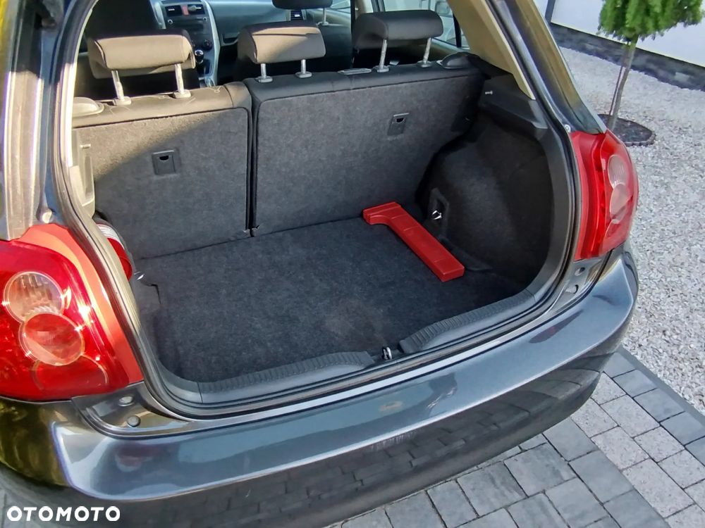 Toyota Auris 1.4 D-4D - 8