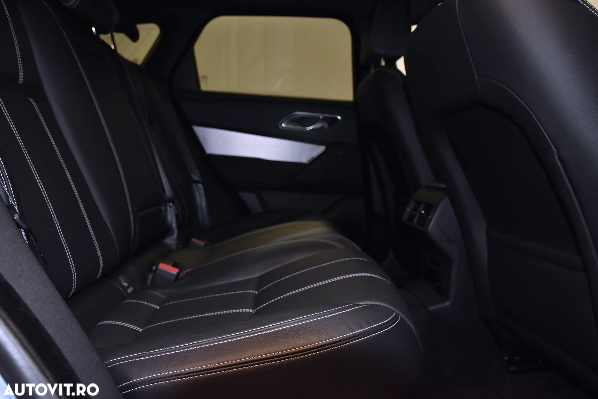 Land Rover Range Rover Velar - 12