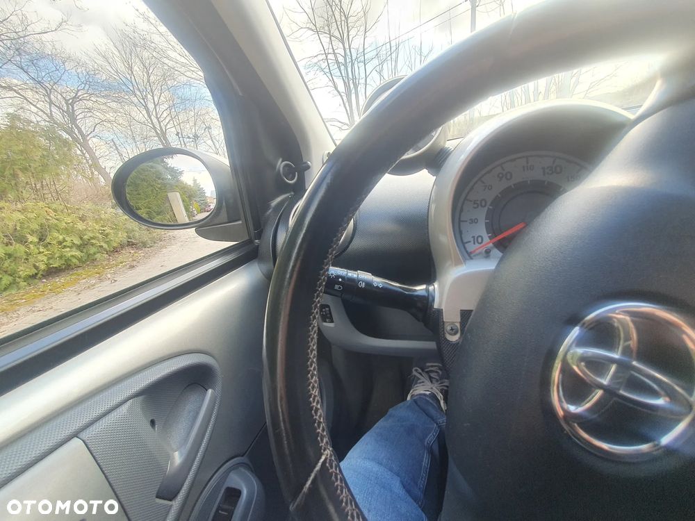 Toyota Aygo - 15