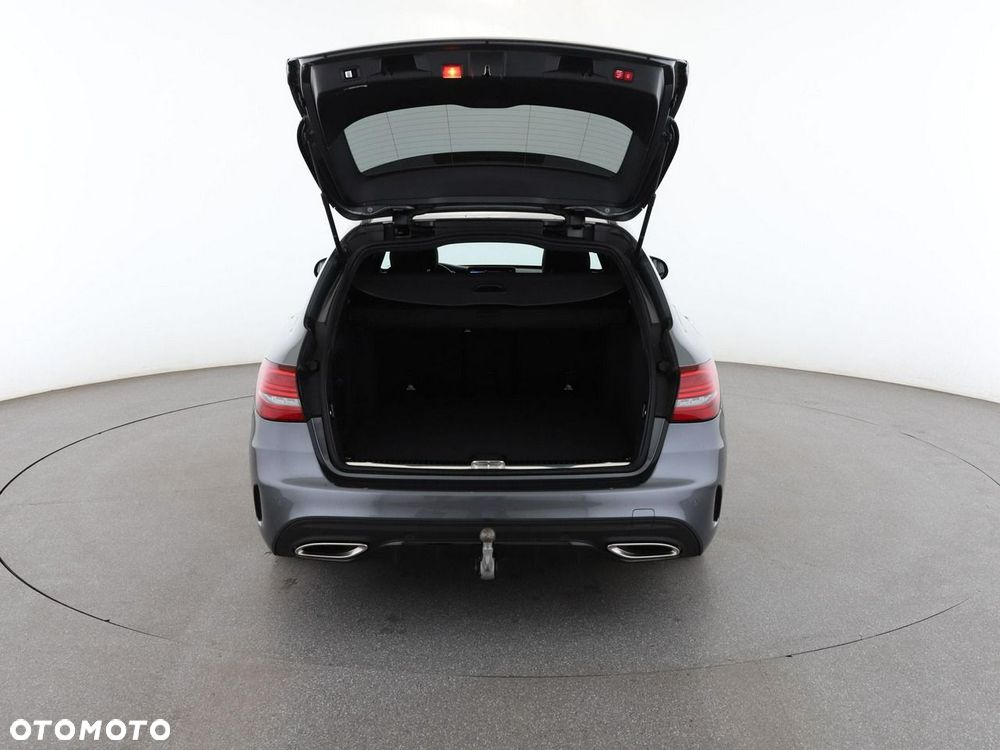 Mercedes-Benz Klasa C 200 4Matic 9G-TRONIC AMG Line - 20