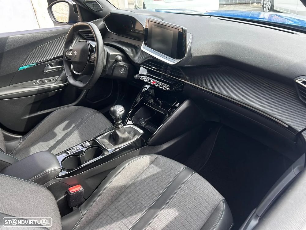 Peugeot 2008 1.2 PureTech Allure Pack - 5