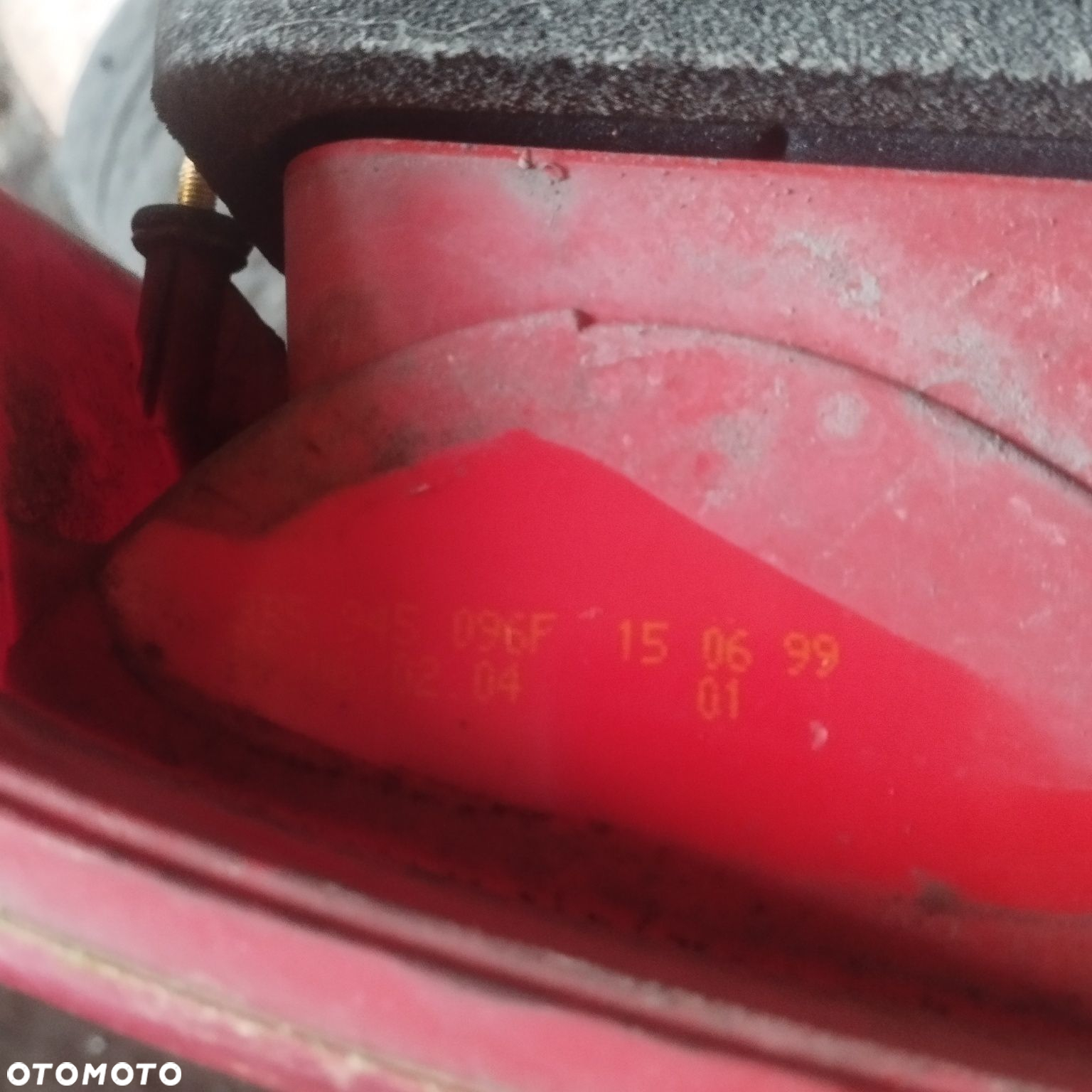 Volkswagen passat B5 sedan lampa tył prawa kompletna oryginał - 4