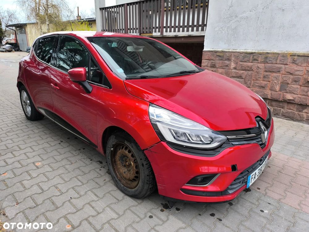 Renault Clio - 2