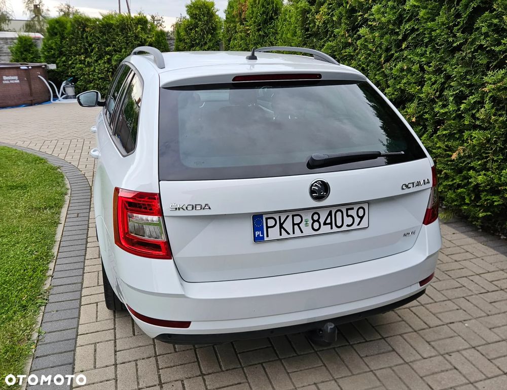 Skoda Octavia 2.0 TDI 4x4 Clever - 11