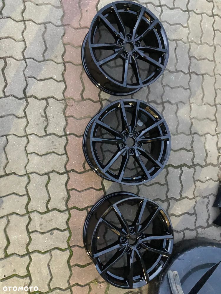 Alufelga felga VW 5G0 5x112 ET51 7,5J 18" 5G0071498A
