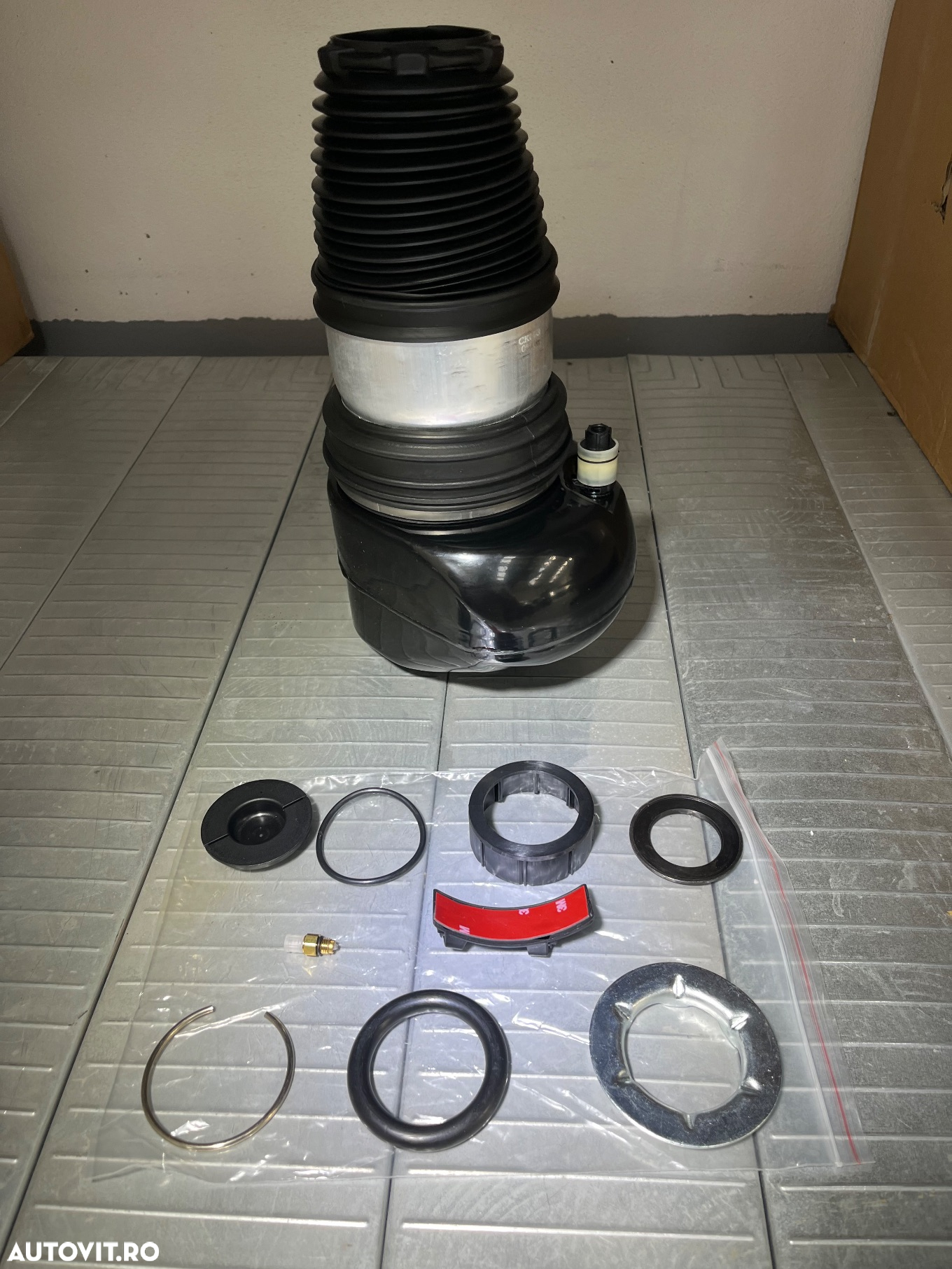 Compresor perne aer bmw seria 7 seria 5 g11 g12 g30 nou complet - 7
