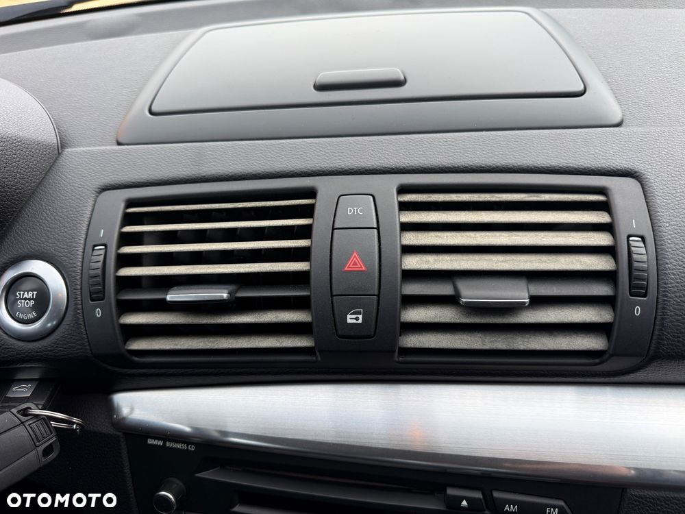 BMW Seria 1 118i - 14