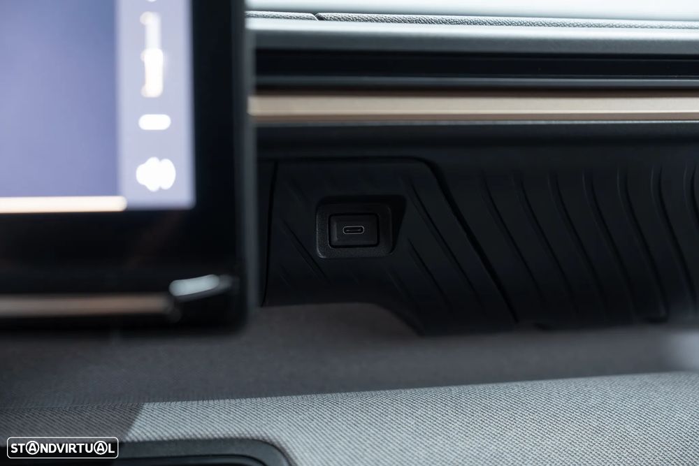 Citroën C3 Aircross Hybrid 145 PLUS - 29