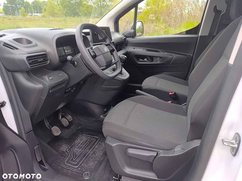 Toyota PROACE CITY - 9