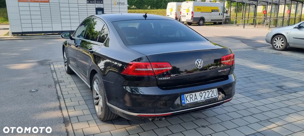 Volkswagen Passat 2.0 TDI BMT 4Mot Highline DSG - 28