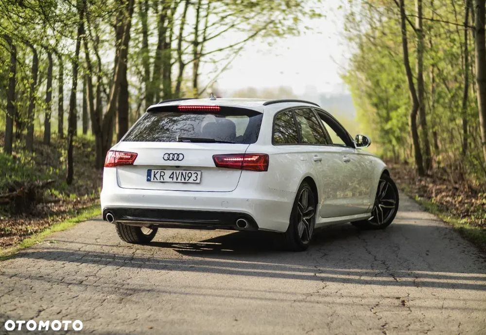 Audi A6 Avant 2.0 TDI Ultra DPF S tronic - 12