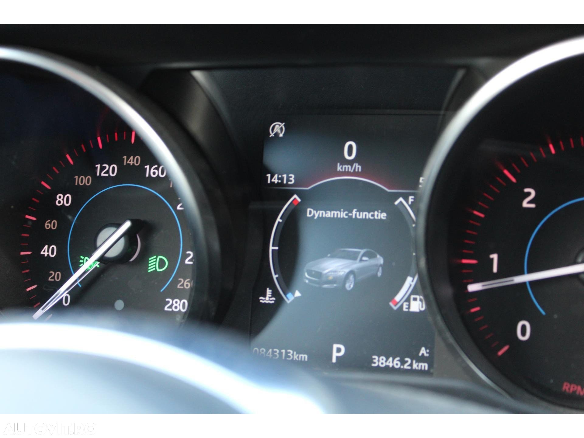 Jaguar XF 20d Aut. Prestige - 17