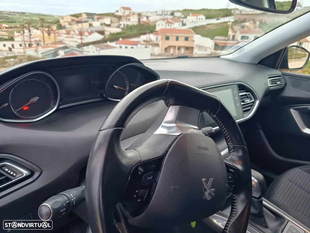 Peugeot 308 BlueHDi FAP 130 EAT6 Stop & Start Allure - 7