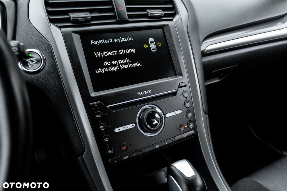 Ford Mondeo 2.0 EcoBoost STart-Stopp Autom Vignale - 38