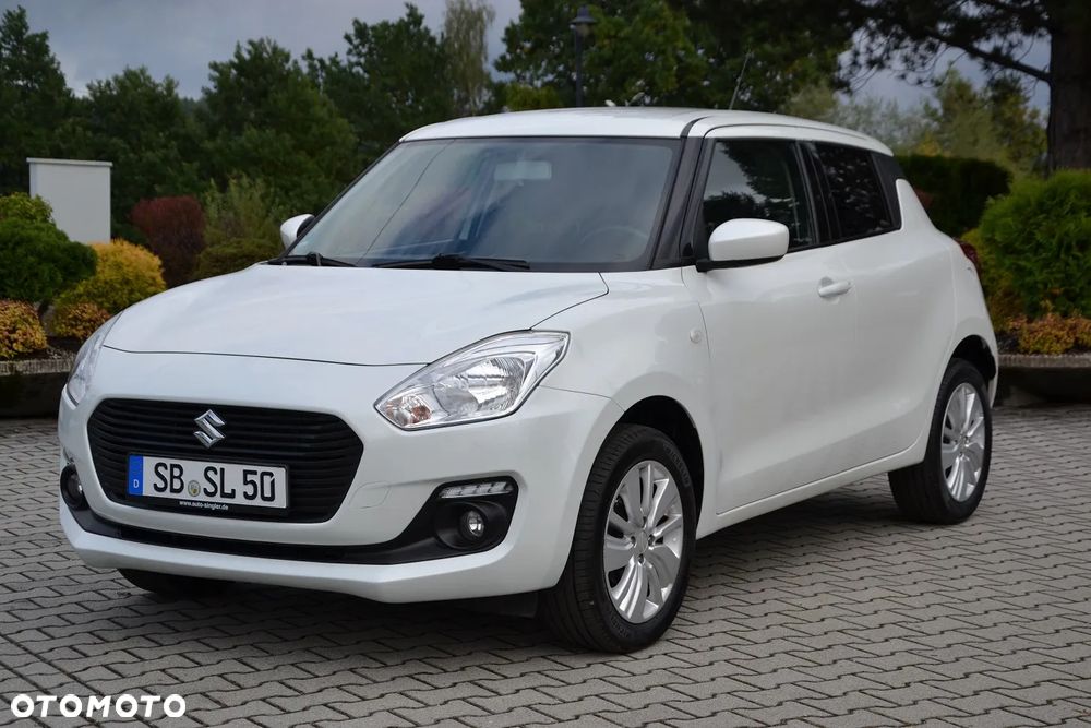 Suzuki Swift 1.2 Dualjet Allgrip Comfort - 1