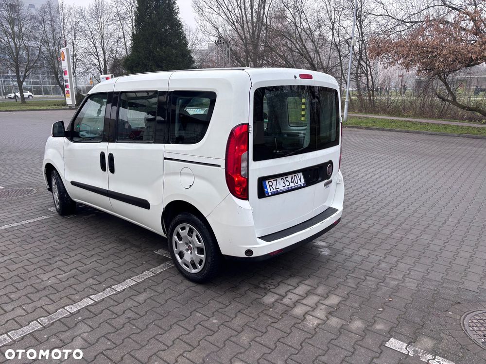 Fiat Doblo Dynamic - 16