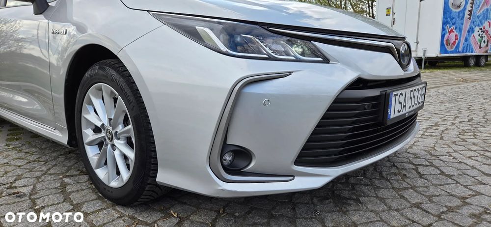 Toyota Corolla 1.8 Hybrid Comfort - 24