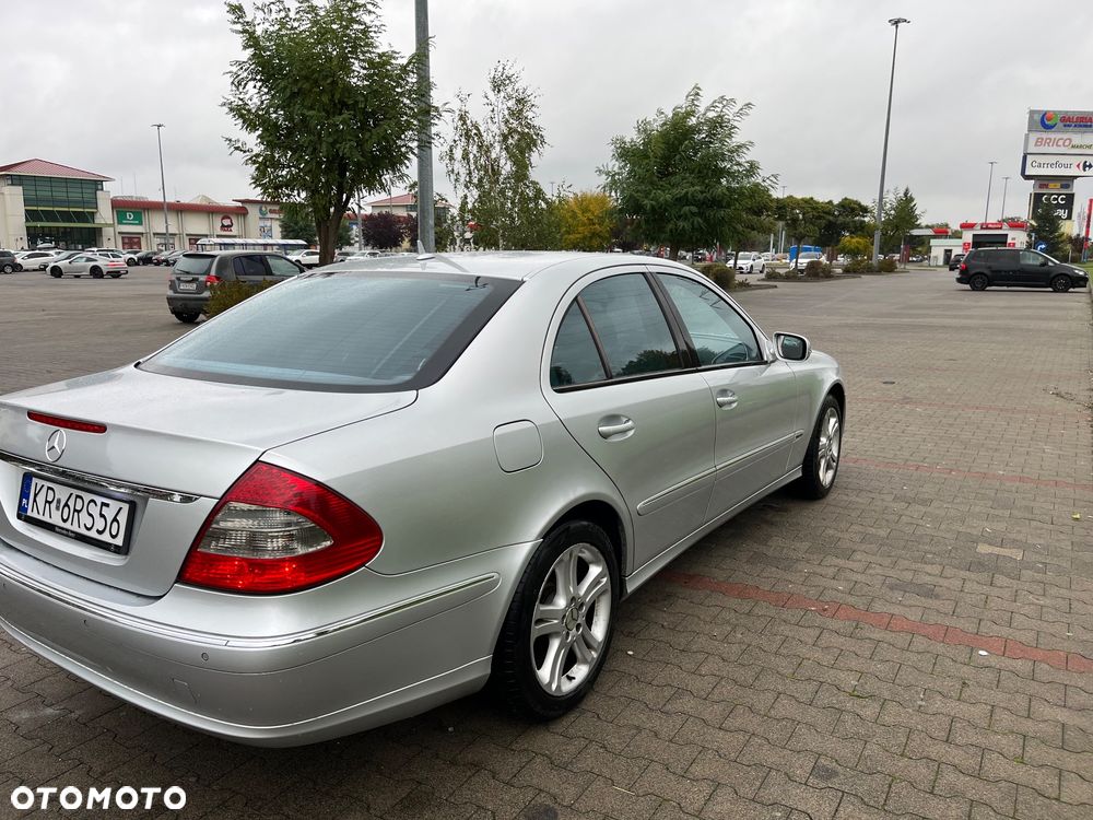 Mercedes-Benz Klasa E 320 CDI 4-Matic Avantgarde - 4