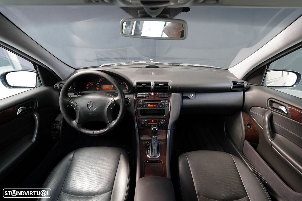 Mercedes-Benz C 220 - 12