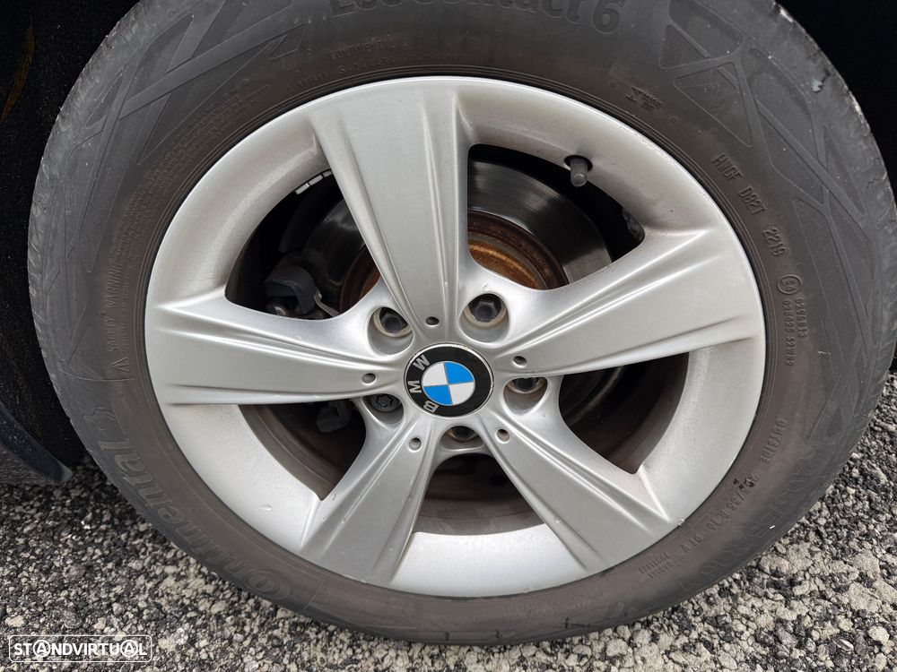 BMW 116 d EfficientDynamics - 23