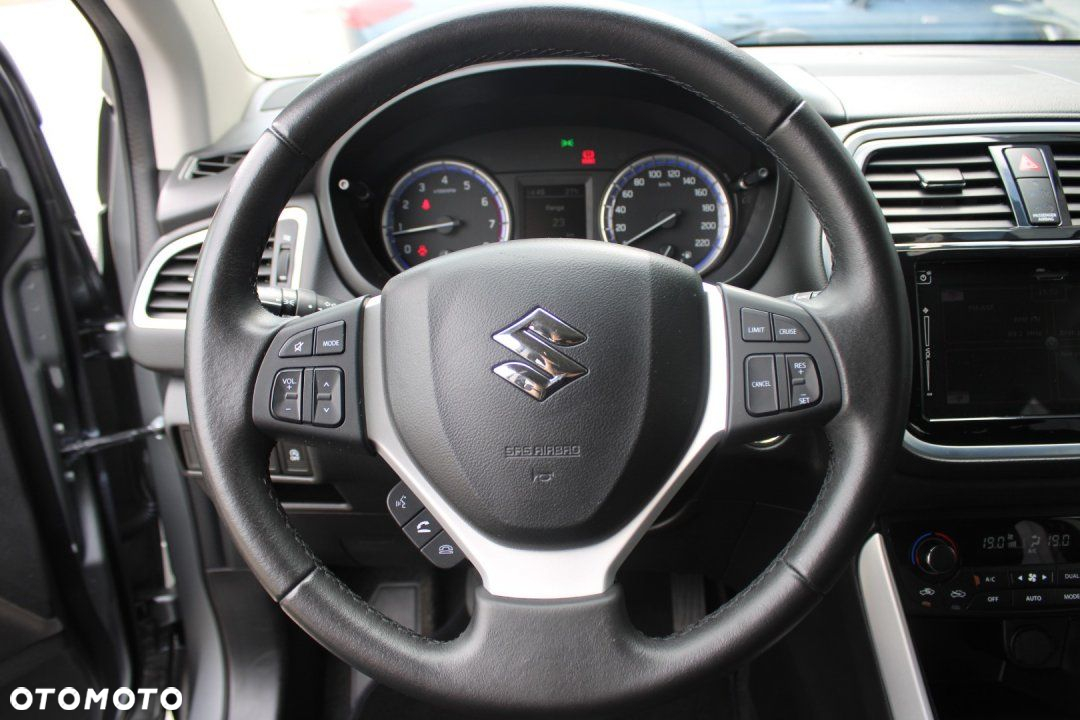 Suzuki SX4 S-Cross - 29