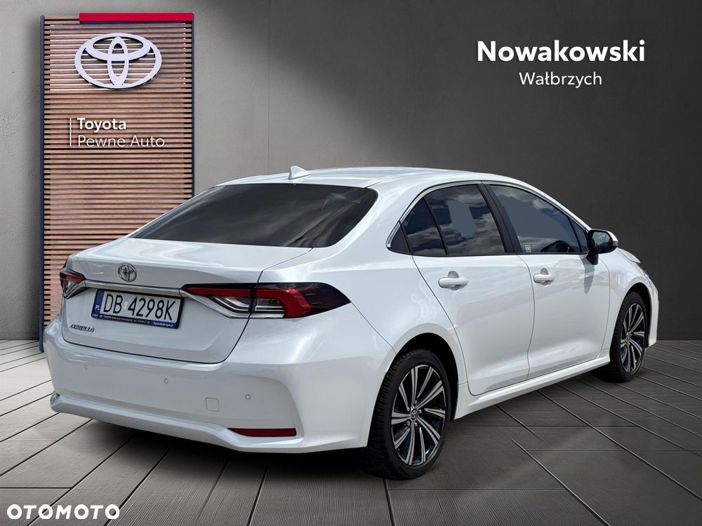Toyota Corolla - 3