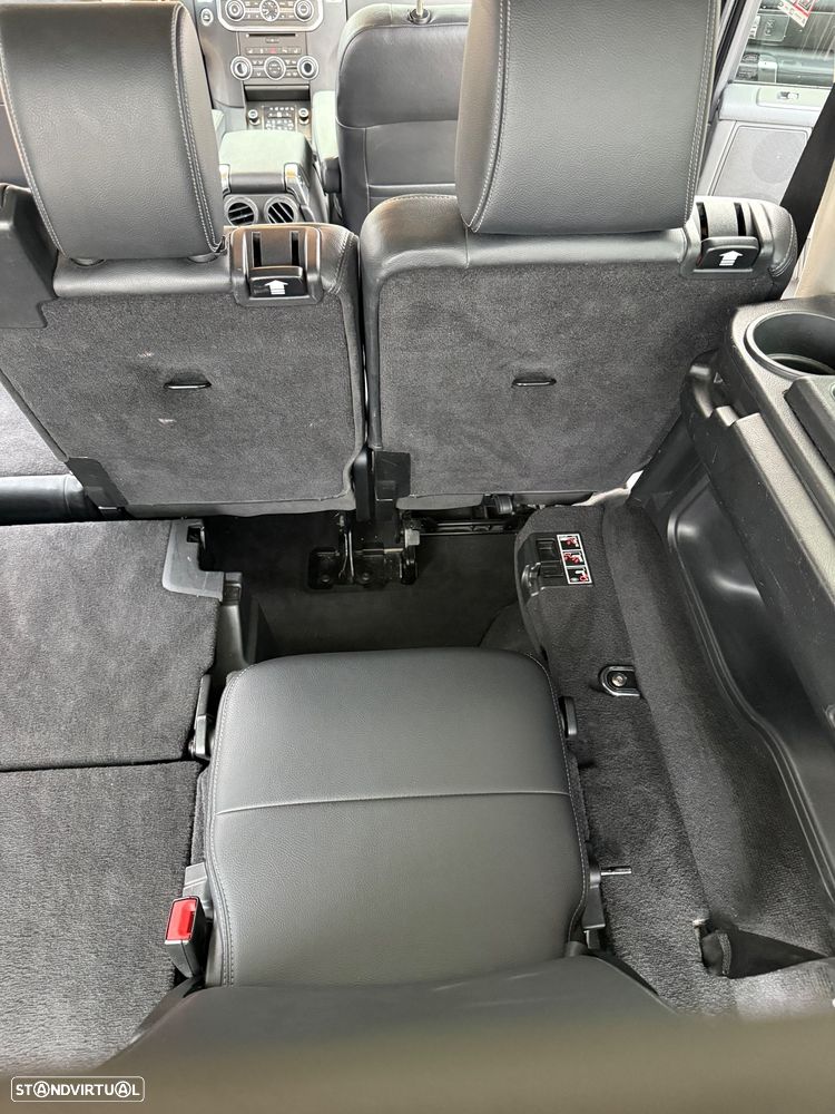 Land Rover Discovery SD V6 HSE - 26