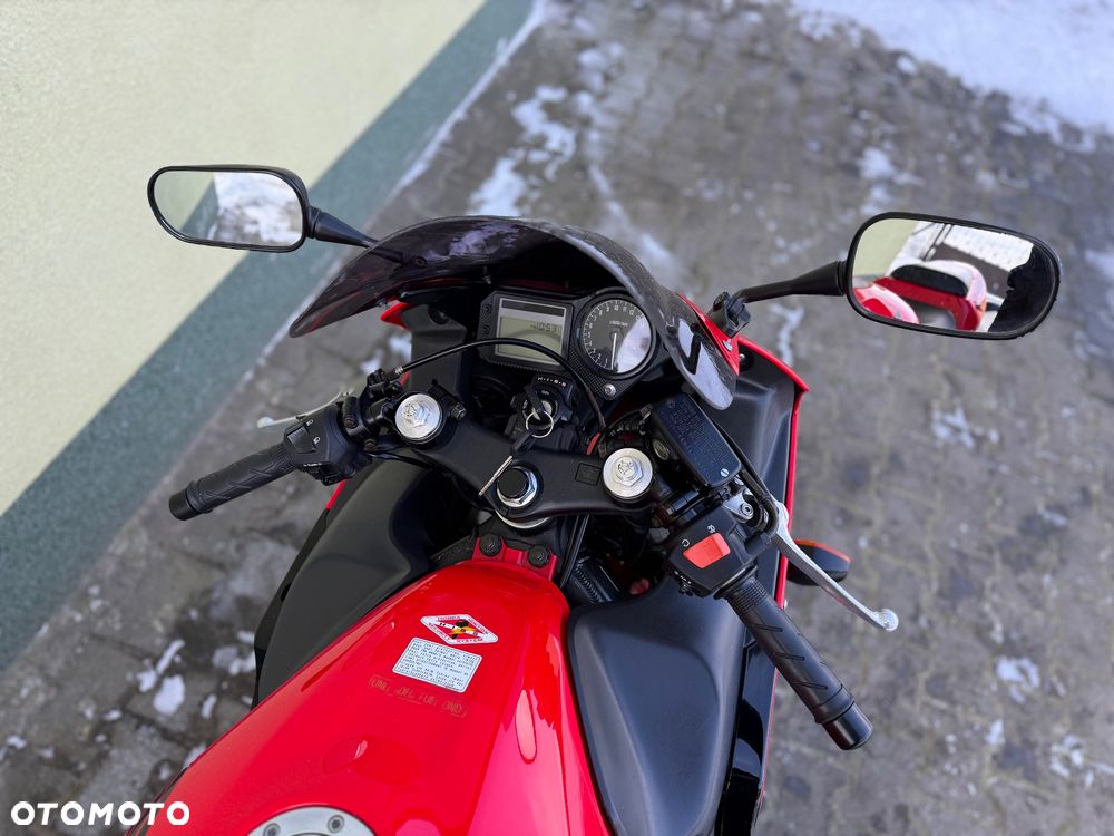 Honda CBR - 17
