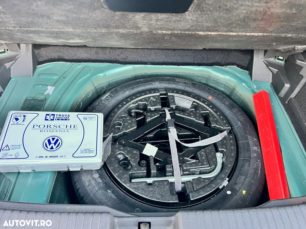 Volkswagen T-Cross - 27