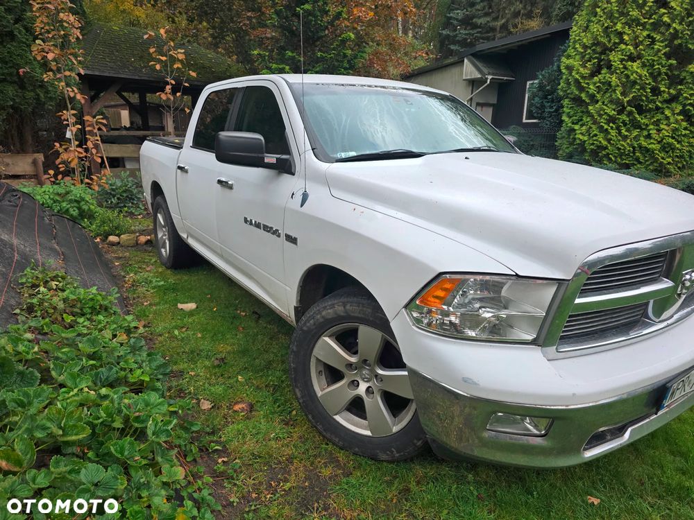 Dodge RAM 1500 5.7 4x4 - 3