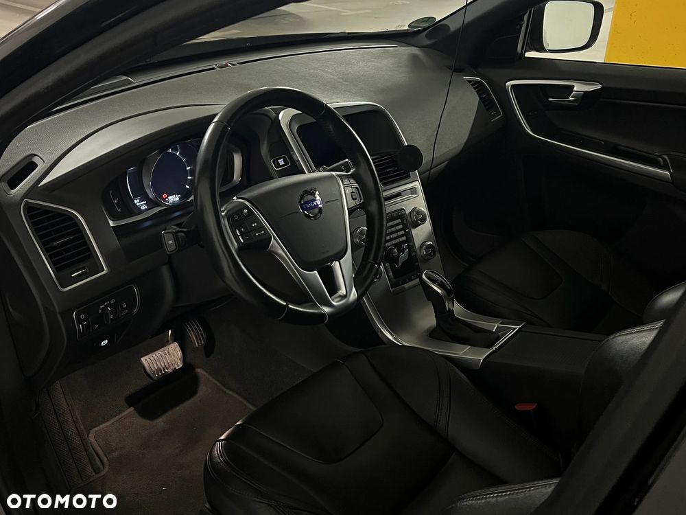 Volvo XC 60 D4 Drive-E Summum - 9
