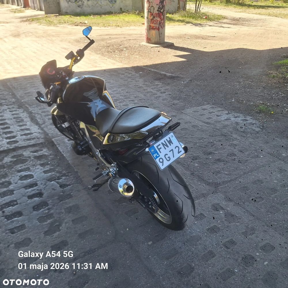 Kawasaki Inny - 12