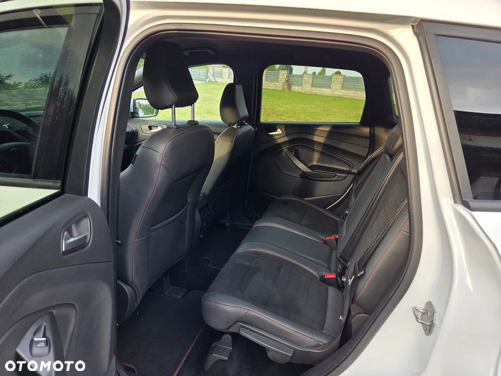 Ford Kuga 2.0 TDCi AWD ST-Line Black - 31