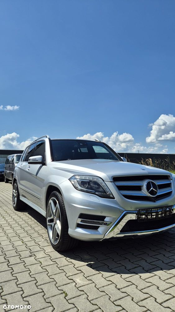 Mercedes-Benz GLK 350 4-Matic - 3