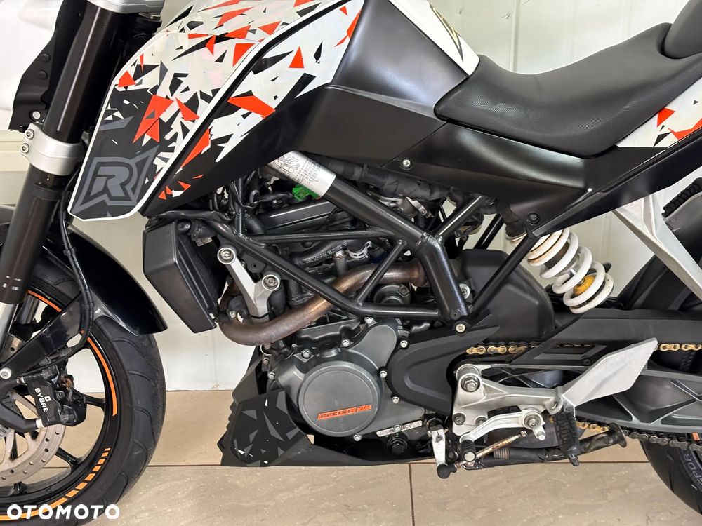 KTM Duke 125 - 8