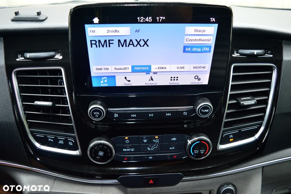 Ford Tourneo Custom 320 L1H1 VA Autm Titanium X - 22