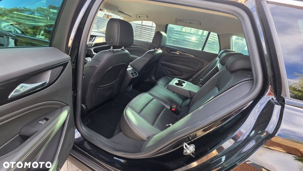 Opel Insignia CT 2.0 CDTI 4x4 Exclusive S&S - 12
