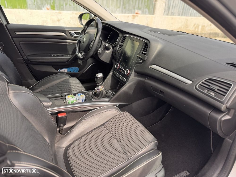 Renault Mégane - 6