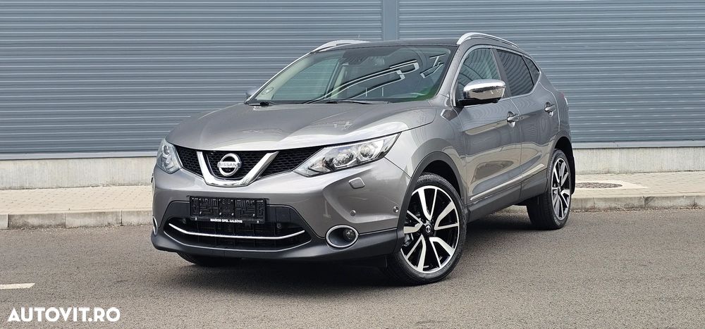 Nissan Qashqai 1.6 DCI Xtronic TEKNA - 3