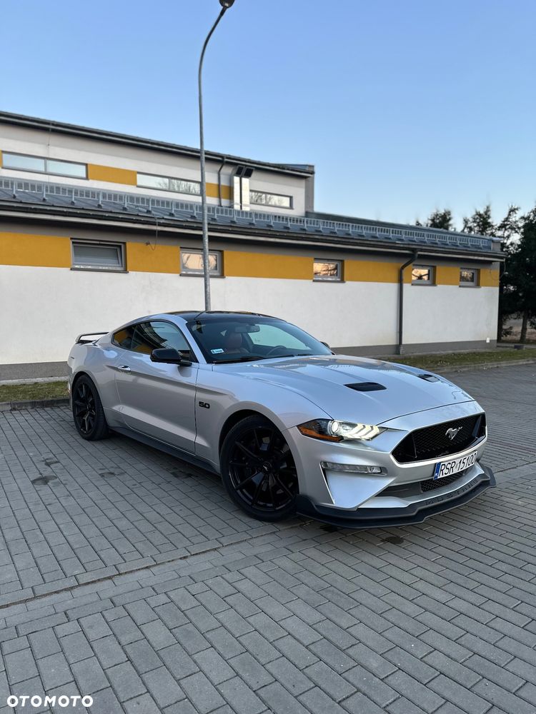 Ford Mustang 5.0 V8 GT - 1