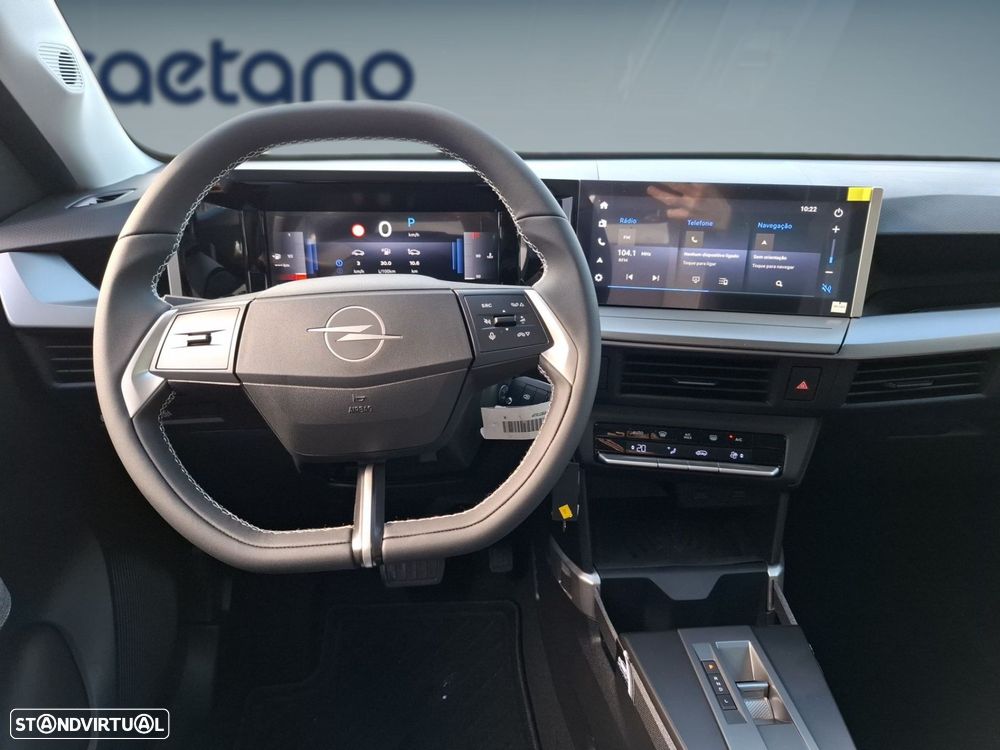 Opel Frontera 1.2 Hybrid GS eDCT — fotografia 14