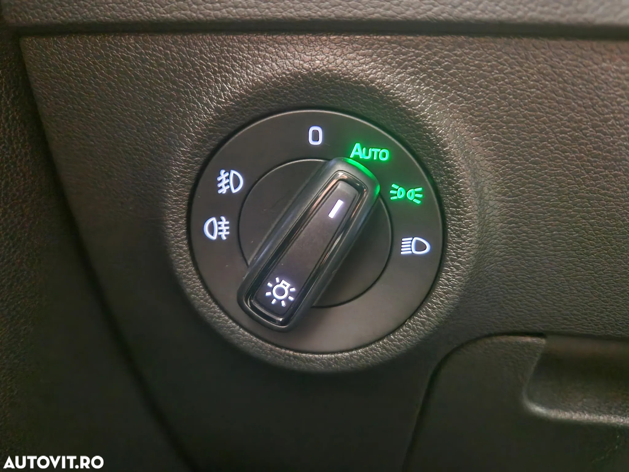 Skoda Karoq 2.0 TDI DSG Ambition - 16