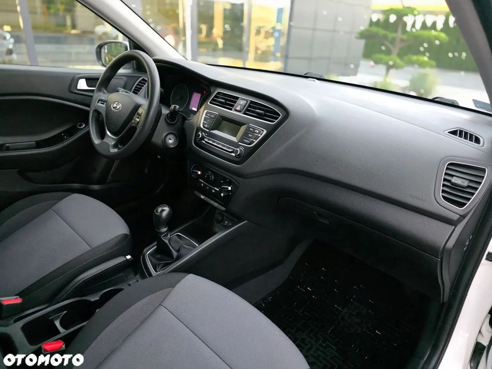 Hyundai i20 1.2 Comfort - 18