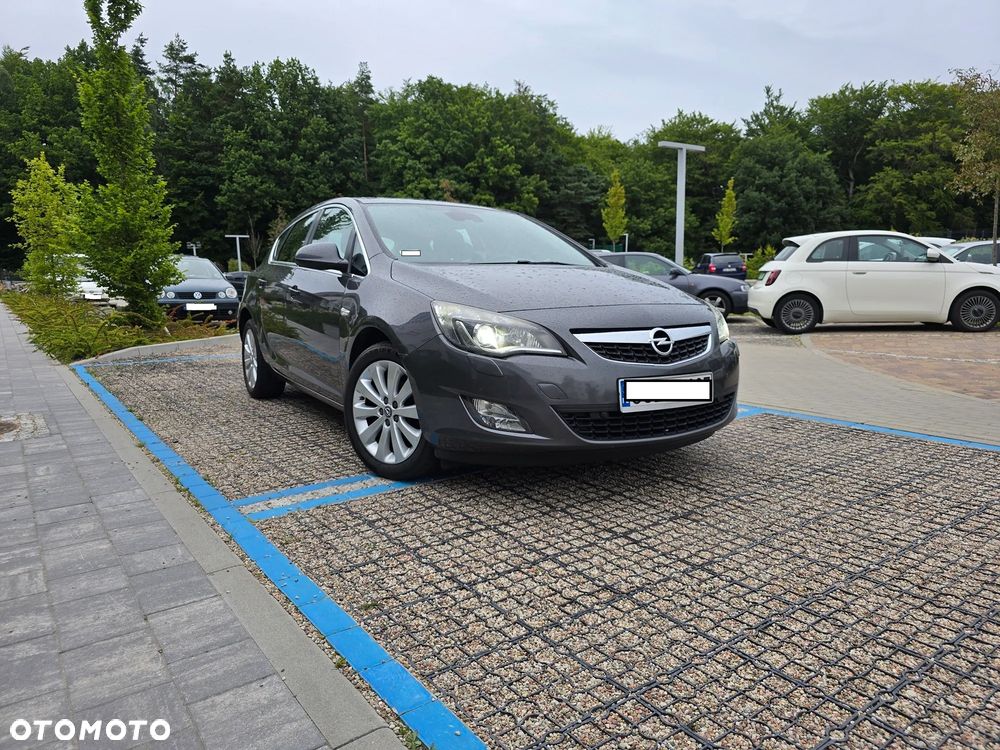 Opel Astra - 1