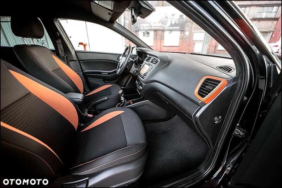 Hyundai i20 blue 1.0 T-GDI Active YES Plus - 35