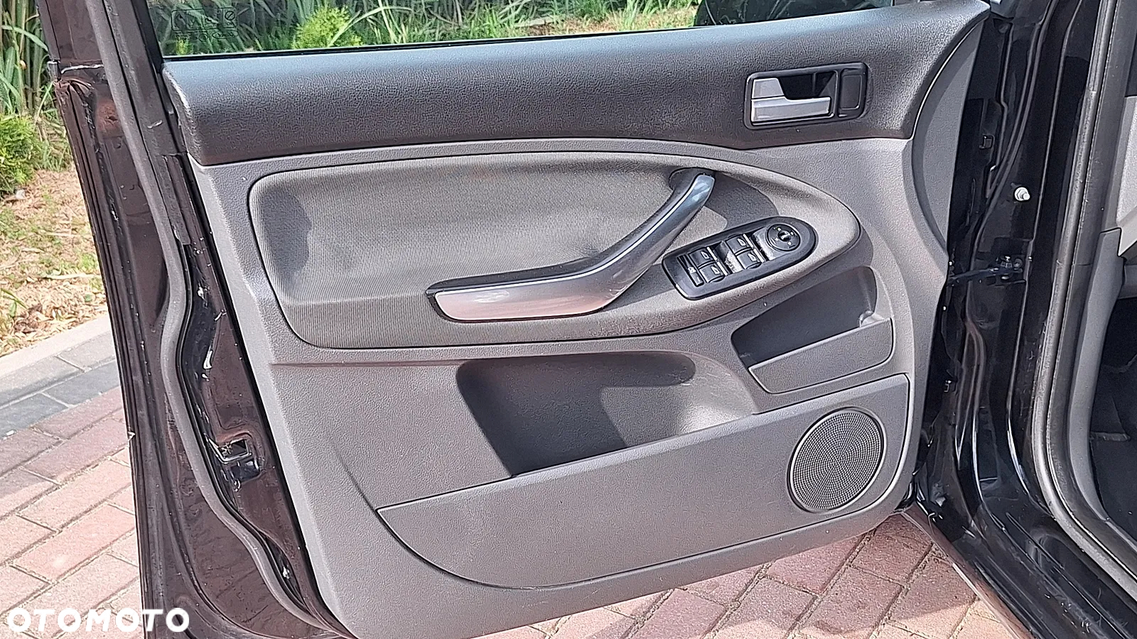 Ford C-MAX 1.6 Ambiente - 15
